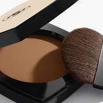 12 G CHANEL LES BEIGES Natürliches Puder 3 of 7 Natürliches Puder