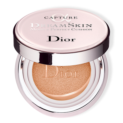 2 G Dior CAPTURE DREAMSKIN Moist & Perfect Cushion  1 of 1 