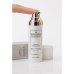 30 ML Skinuance RETINOL-3 REFINING SERUM Serum 2 of 5 Serum
