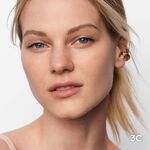  Guerlain TERRACOTTA LE TEINT GLOW Foundation  2 of 8 Foundation