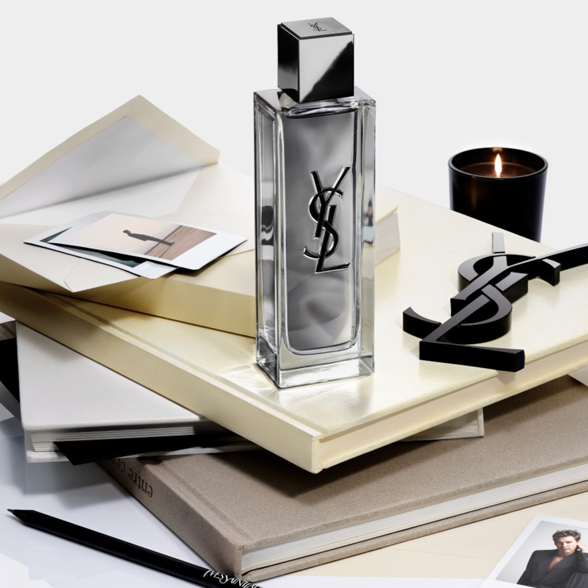 40 ML Yves Saint Laurent MYSLF Eau de Toilette Intense 8 of 9 Eau de Toilette Intense