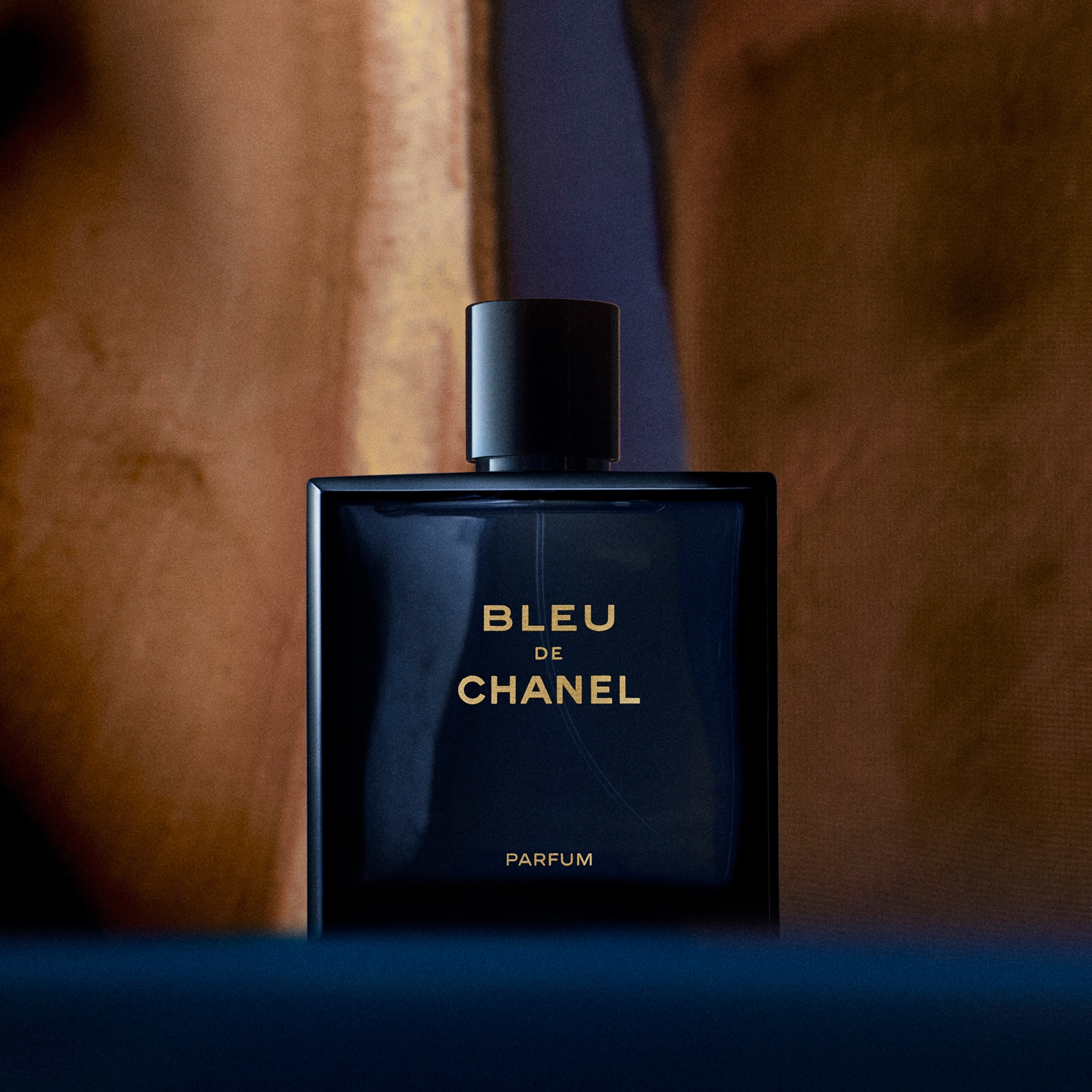 60 ML CHANEL BLEU DE CHANEL PARFUM TWIST AND SPRAY 4 of 6 PARFUM TWIST AND SPRAY