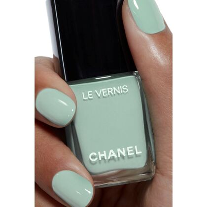 Nagellack – Farbe und Glanz mit Langem Halt