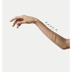  CHANEL LES BEIGES CORRECTEUR SERUM CONCEALER Concealer  5 of 8 Concealer