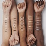  MAC MINI STUDIO RADIANCE CONCEALER Concealer  3 of 5 Concealer