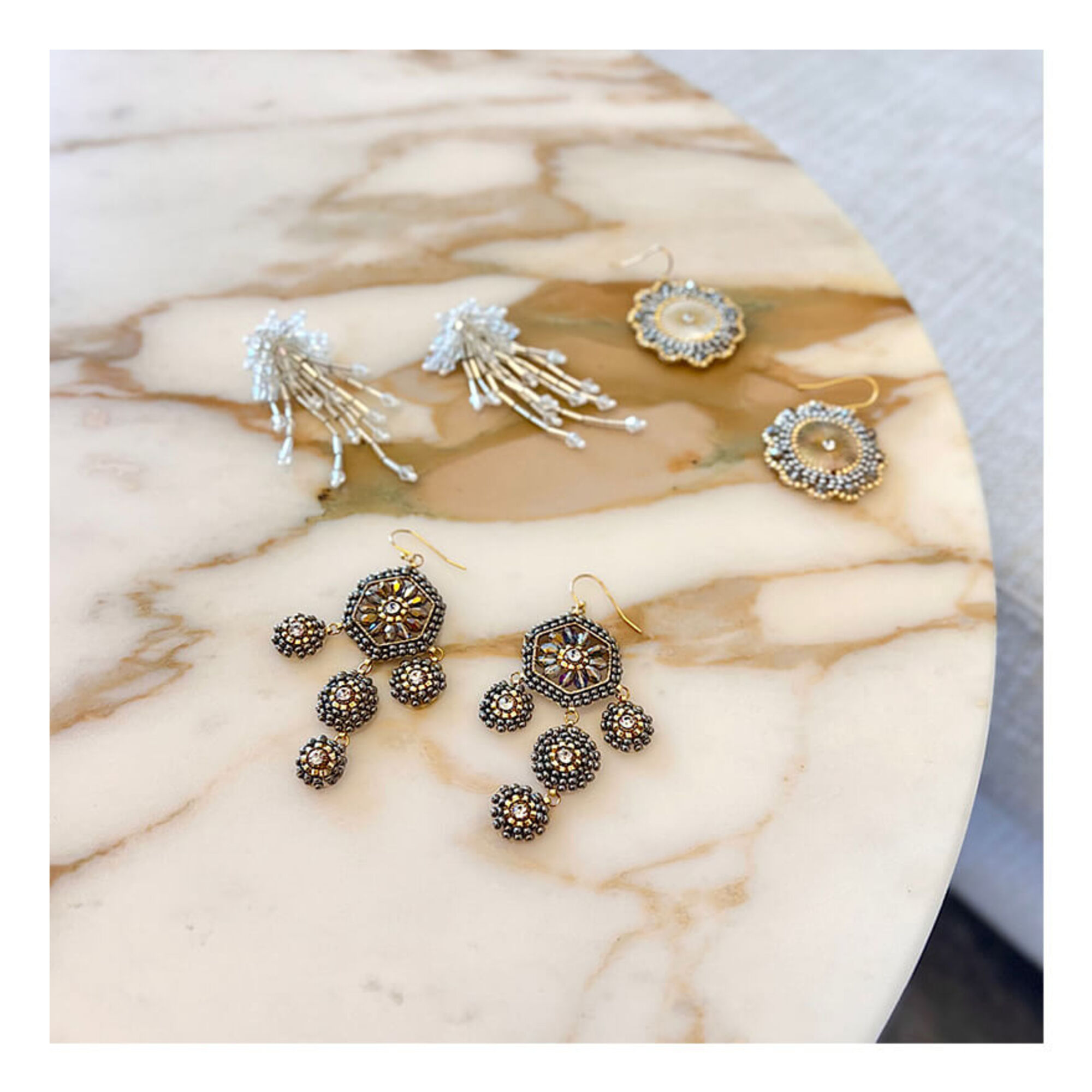 Silver Grey Circle Ohrringe