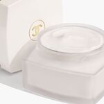 150 G CHANEL COCO MADEMOISELLE Körpercreme 3 of 4 Körpercreme