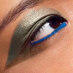 MAC DAZZLESHADOW STICK DAZZLESHADOW EYESHADOW STICK 2 of 5 DAZZLESHADOW EYESHADOW STICK