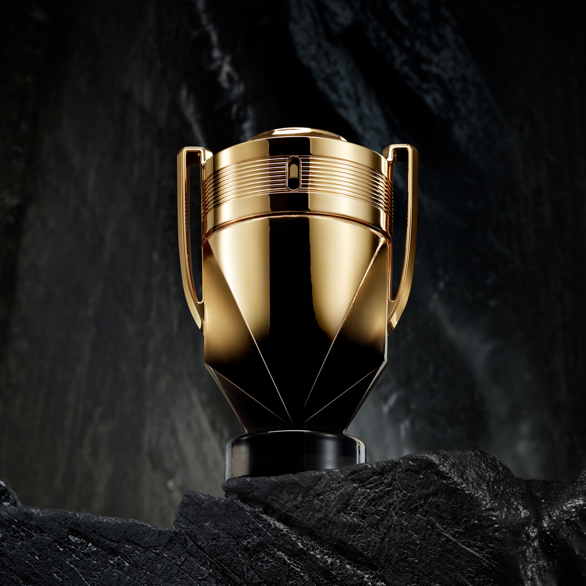 50 ML Rabanne Invictus Elixir Parfum 1 of 7