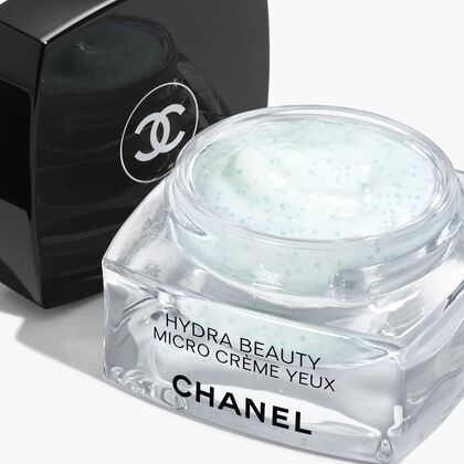 15 G CHANEL HYDRA BEAUTY Feuchtigkeitsspendende Augencreme für einen strahlenden Blick  1 of 3 