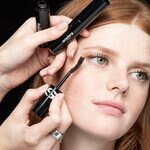  Sisley SO CURL Schwunggebende, kräftigende Mascara  4 of 4 Schwunggebende, kräftigende Mascara