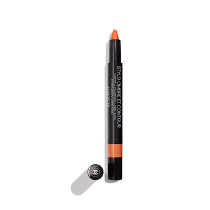 ,8 G CHANEL CC SOMMERLOOK 24 3-IN-1 STIFT: LIDSCHATTEN, EYELINER UND KAJAL  1 of 6 