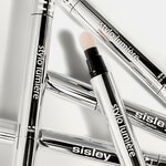  Sisley STYLO LUMIÈRE Leuchtkraft verstärkender Highlighter-Stift  3 of 4 Leuchtkraft verstärkender Highlighter-Stift