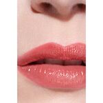 CHANEL ROUGE COCO FLASH Colour, Shine, intensity in a flash 6 of 8 Colour, Shine, intensity in a flash