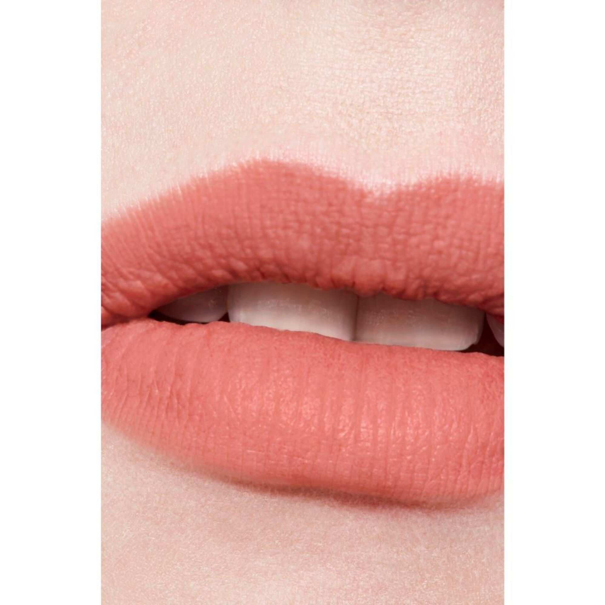 CHANEL ROUGE ALLURE LIQUID VELVET Der Intensive Matte Fluid-Lippenstift mit Ultra-Langem Halt 1 of 6