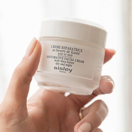 50 ML Sisley CRÈME RÉPARATRICE Beruhigende Gesichtspflege mit Karité Butter  1 of 4 