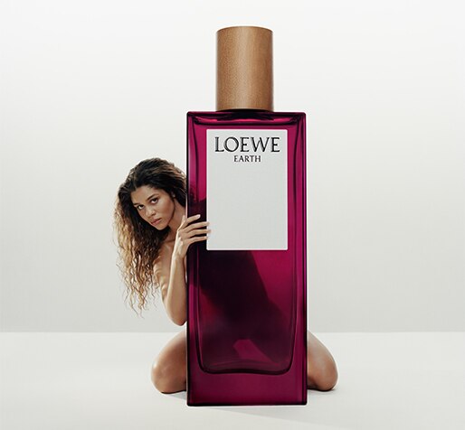 22-WW-38-40-1-1-Loewe Earth-514x476.jpg